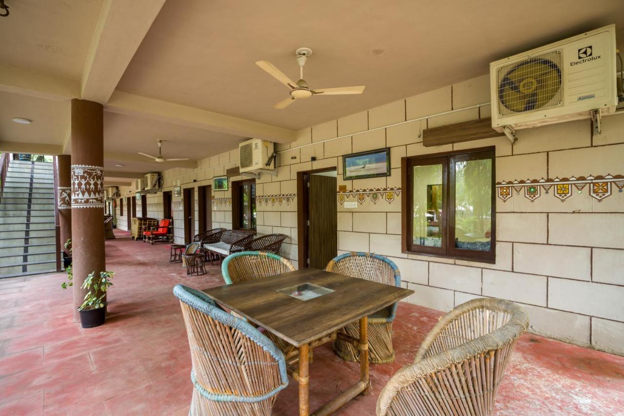 Vananchal Resort Jambughoda Exterior photo